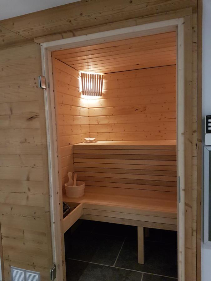 Appart Lievre 4 Etoiles Корнимон Екстериор снимка